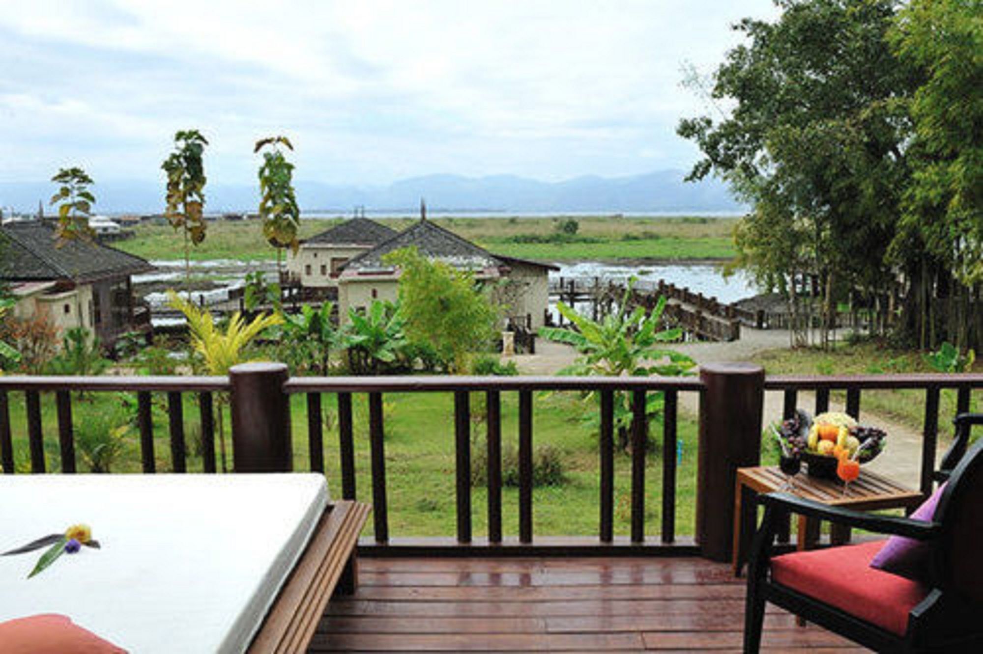 Aureum Palace Hotel & Resort Inle Nyaung Shwe Exterior photo